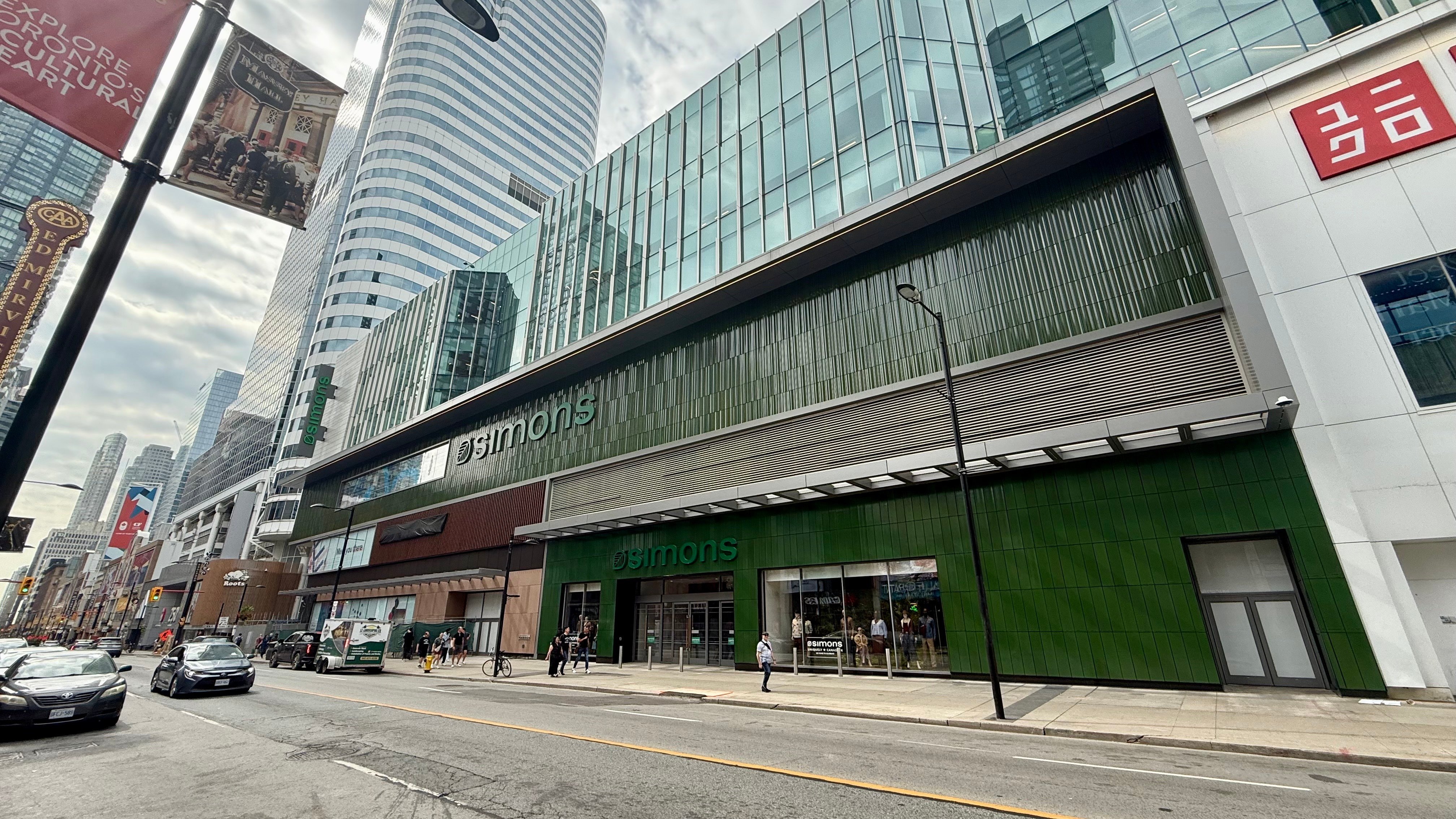 La Maison Simons Opens at CF Toronto Eaton Centre