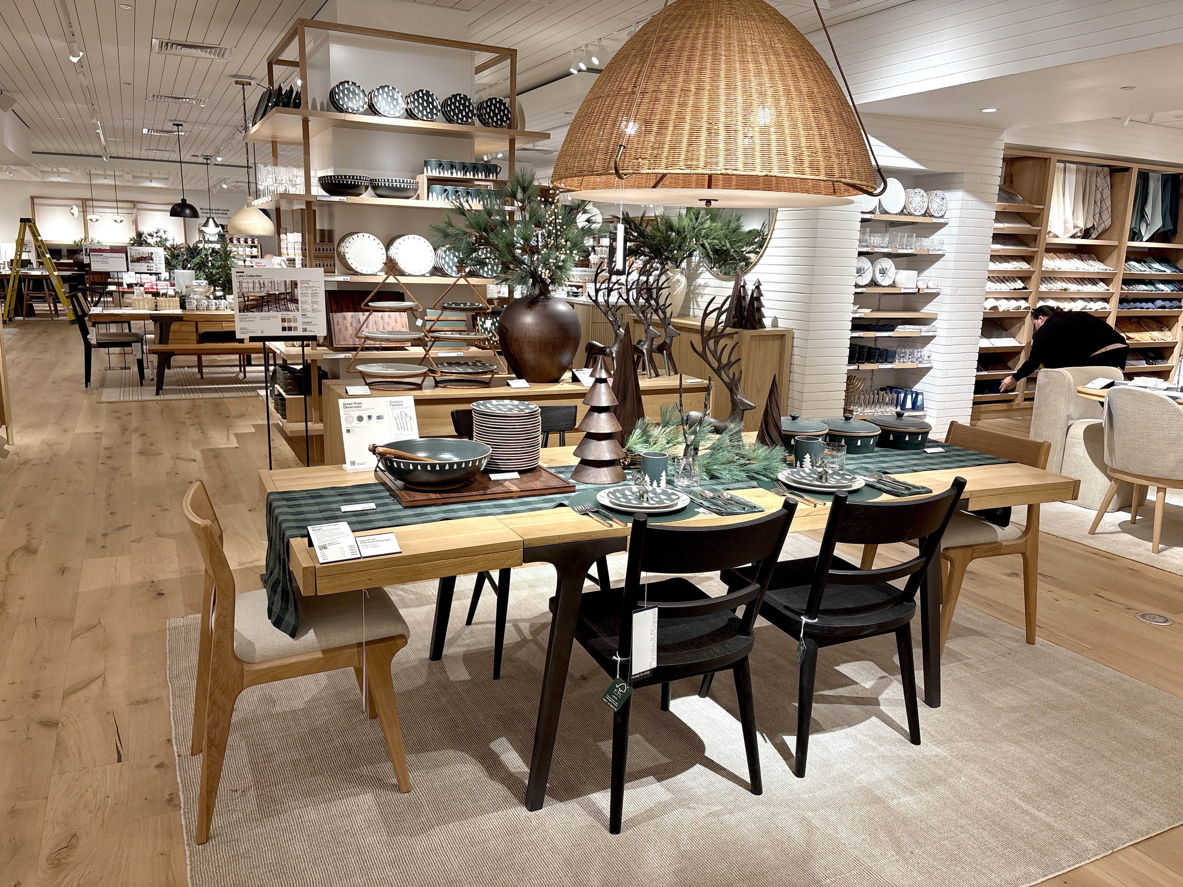 Photo: Crate & Barrel