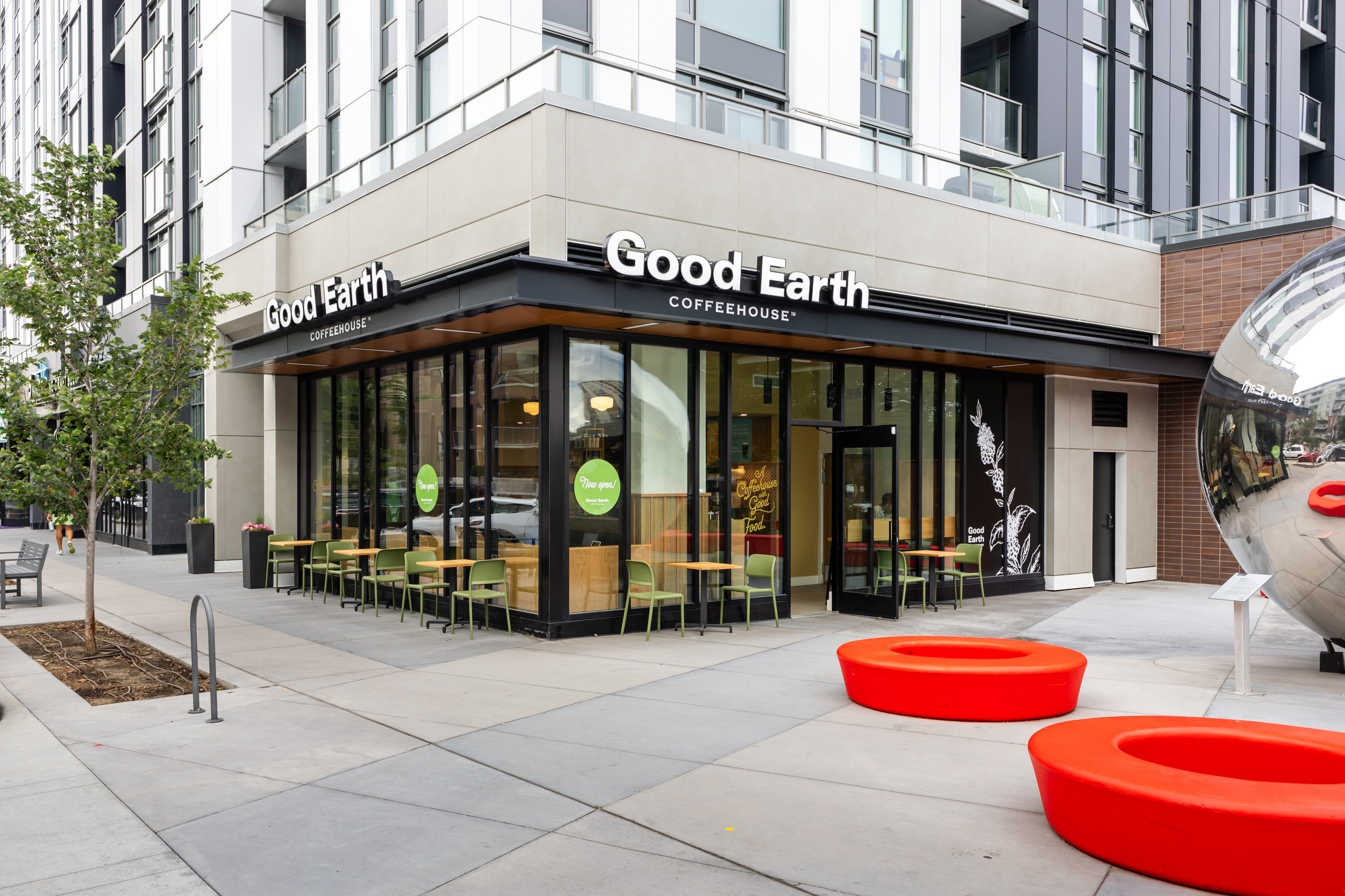 Good Earth to expand into former Starbucks locations