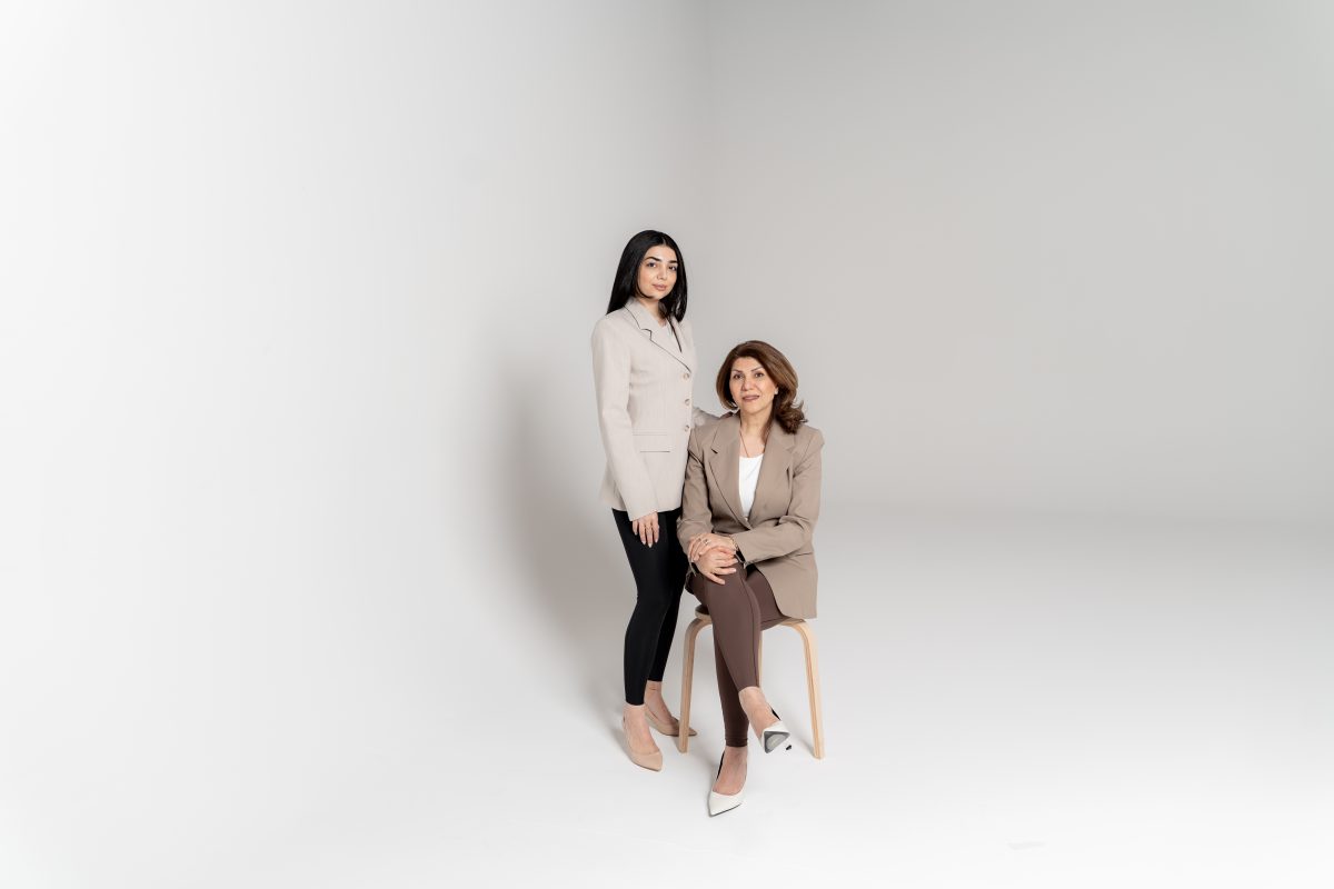 Parisa Agahi and mom Farzaneh Refahi