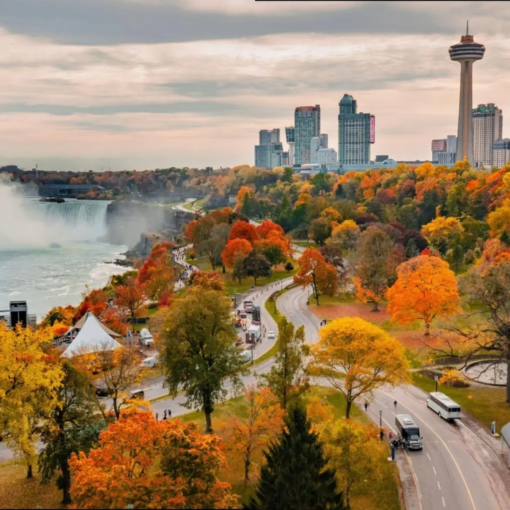 Destination Canada photo