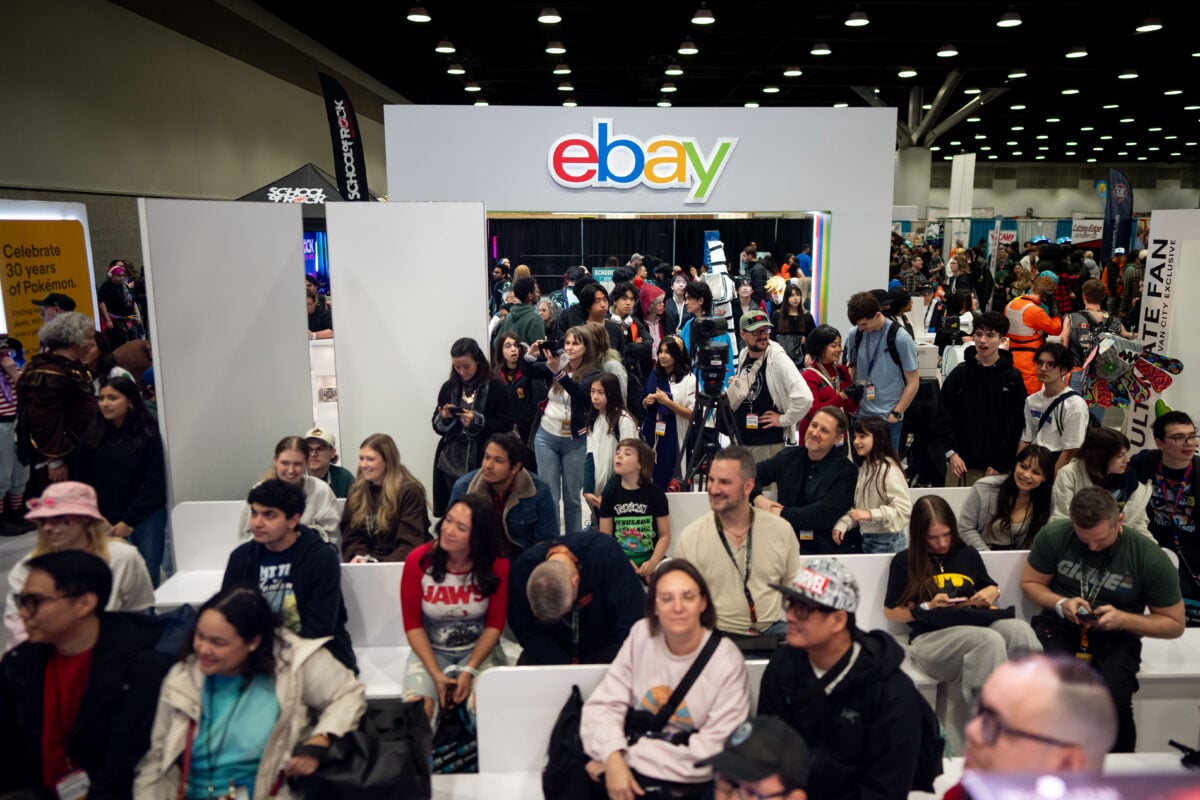 eBay photo
