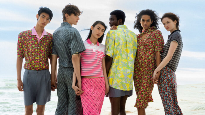 UNIQLO photo UNIQLO photo