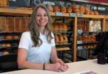VIDEO: Franchise model helps Ontario bakery owner navigate economic uncertainty Steff Steers