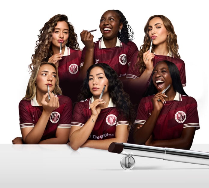 Clinique, AFC Toronto and Canadian Women & Sport Kick Off Clinique Black Honey "The Difference is You" Partnership (CNW Group/Clinique Canada)