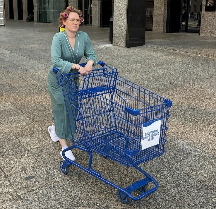 Tre Stelle Sleep Shopper stunt in Toronto, encouraging Canadians to wake up from grocery shopping on autopilot and discover a cream cheese that's worth making the switch for
