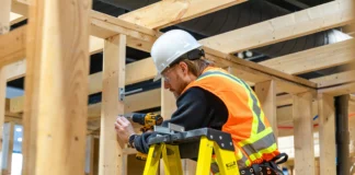 RONA invests $40,000 in skilled trades training, launches contractor job initiative Skilled Trades College photo