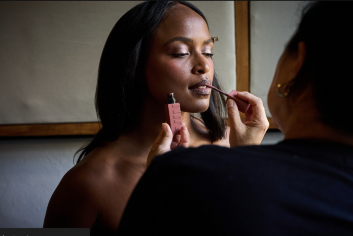 Maybelline New York photo