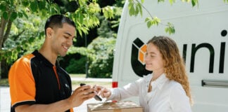 How SMBs can deliver like large retailers this holiday season: UniUni (Opinion) UniUni photo